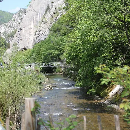 Maison Des Gorges, Ferienhaus, 2 - 6 Pers Casa vacanze *