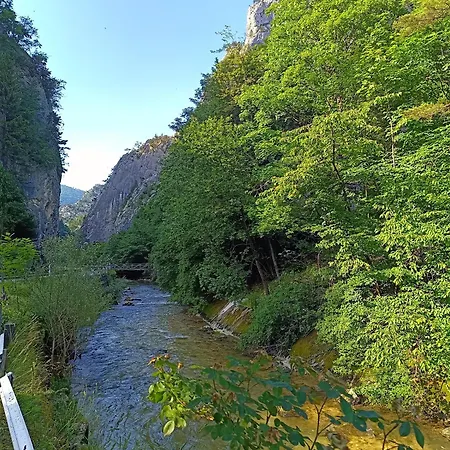 Feriehus Maison Des Gorges, Ferienhaus, Optimal 4 Pers Max 6 Pers *