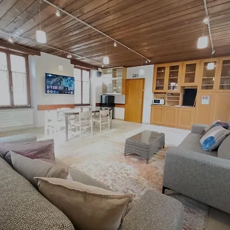 Maison Des Gorges, Ferienhaus, Optimal 2 - 4 Pers Max 6 Pers * Moutier