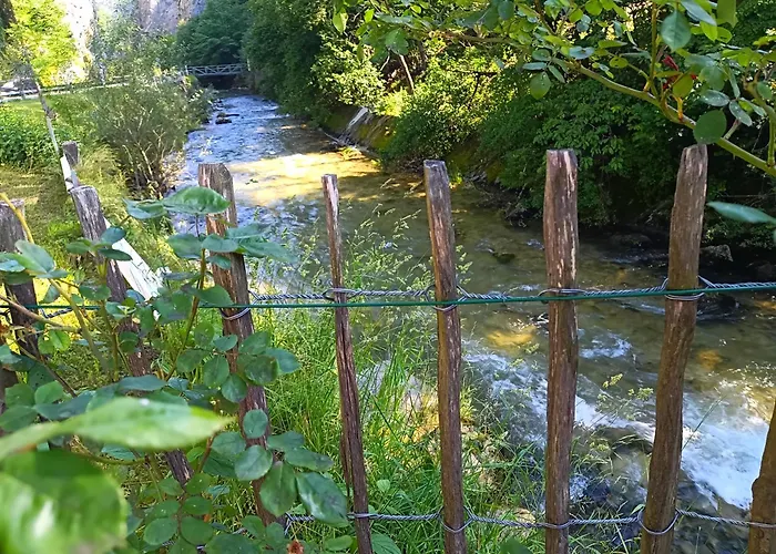 Сasa de vacaciones Maison Des Gorges, Ferienhaus, Optimal 2 - 4 Pers Max 6 Pers Moutier