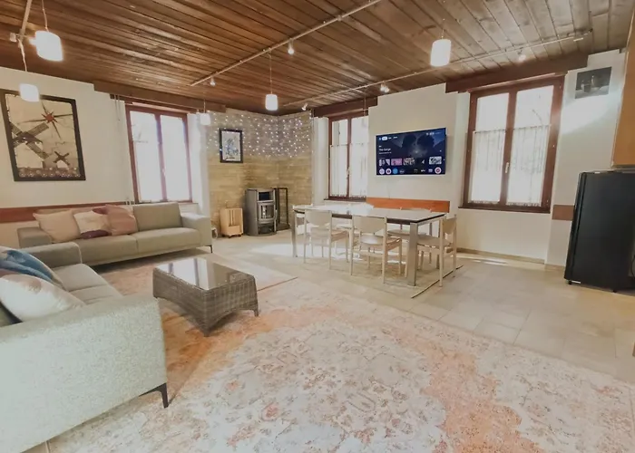 Maison Des Gorges, Ferienhaus, Optimal 2 - 4 Pers Max 6 Pers Moutier