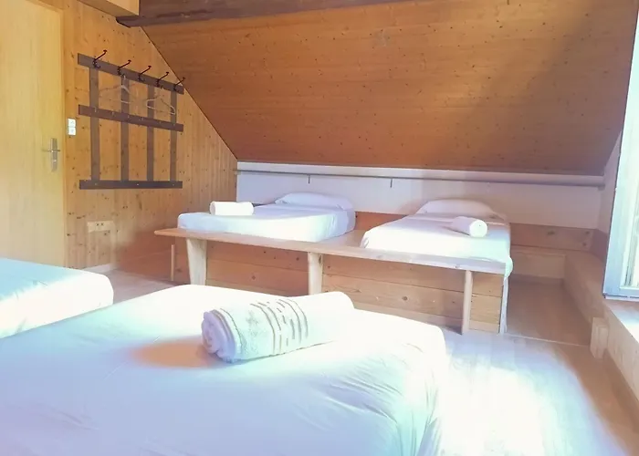 Сasa de vacaciones Maison Des Gorges, Ferienhaus, Optimal 2 - 4 Pers Max 6 Pers *