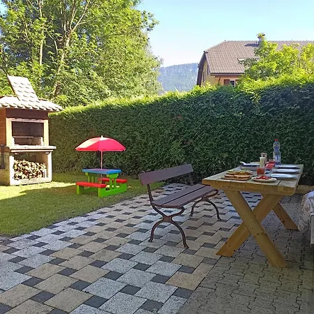 Maison Des Gorges, Ferienhaus, Optimal 4 Pers Max 6 Pers * Moutier